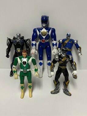 Mighty Morphin Power Rangers Action Figures Lot